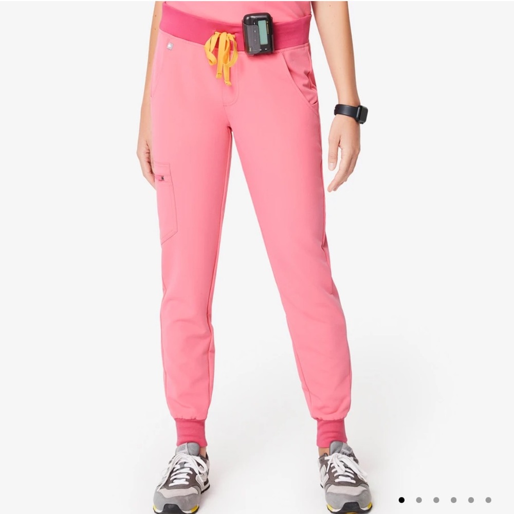 NWT - Zamora Jogger - Neon Pink